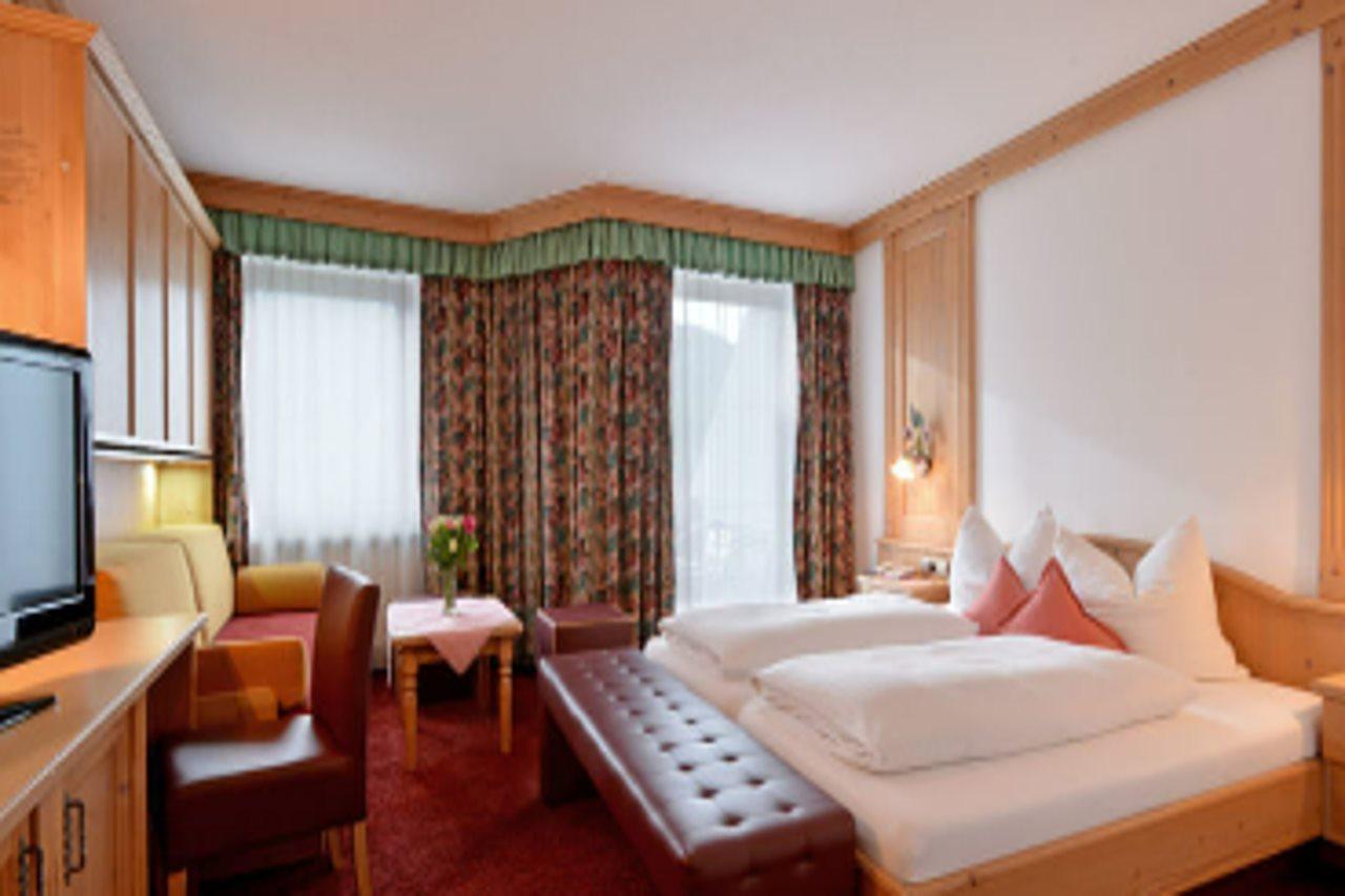 Ferienhotel Hoppet Hart im Zillertal Extérieur photo